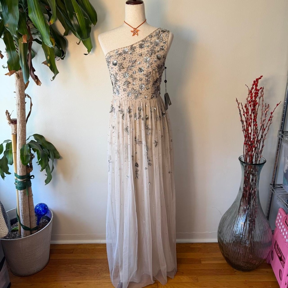 Adrianna Papell Beaded Sequin One Shoulder Maxi Gown Tan Silver Size 2 NEW
